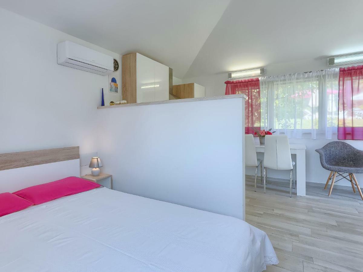 Holiday Home Lucija By Interhome Vinez Luaran gambar